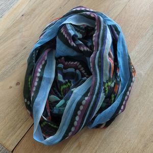 Anu natural circle heart scarf 100% wool